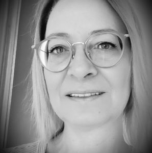 Meet your Posher, Anne